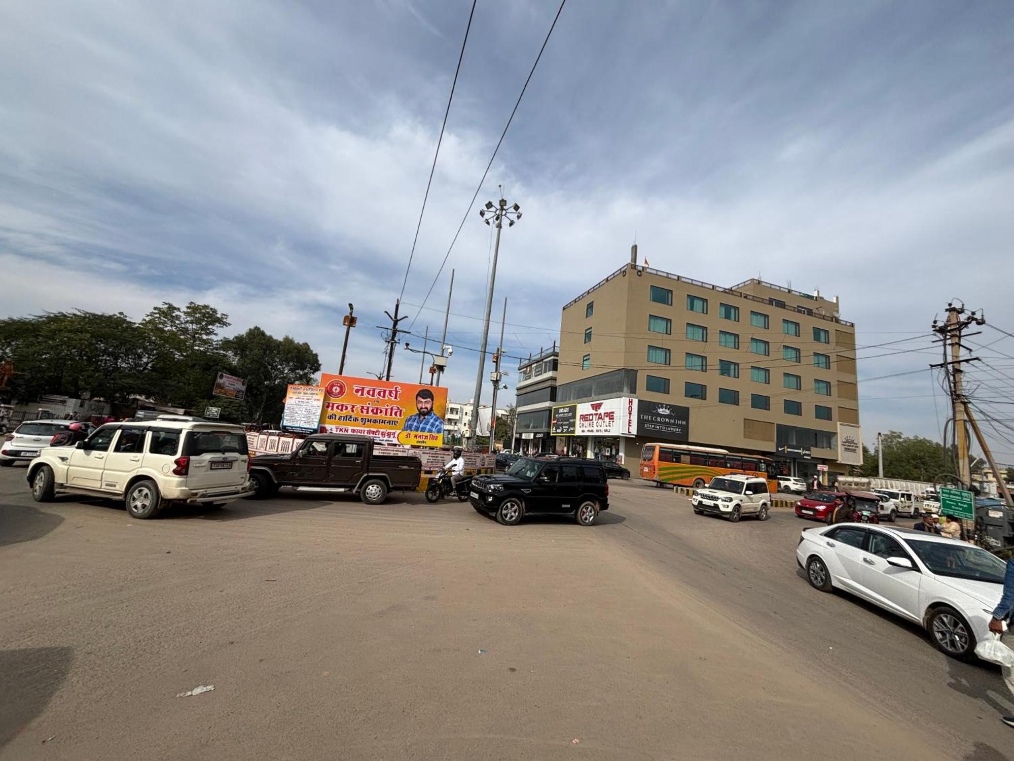 Hotel The Crown Inn Jhunjhunu Екстер'єр фото